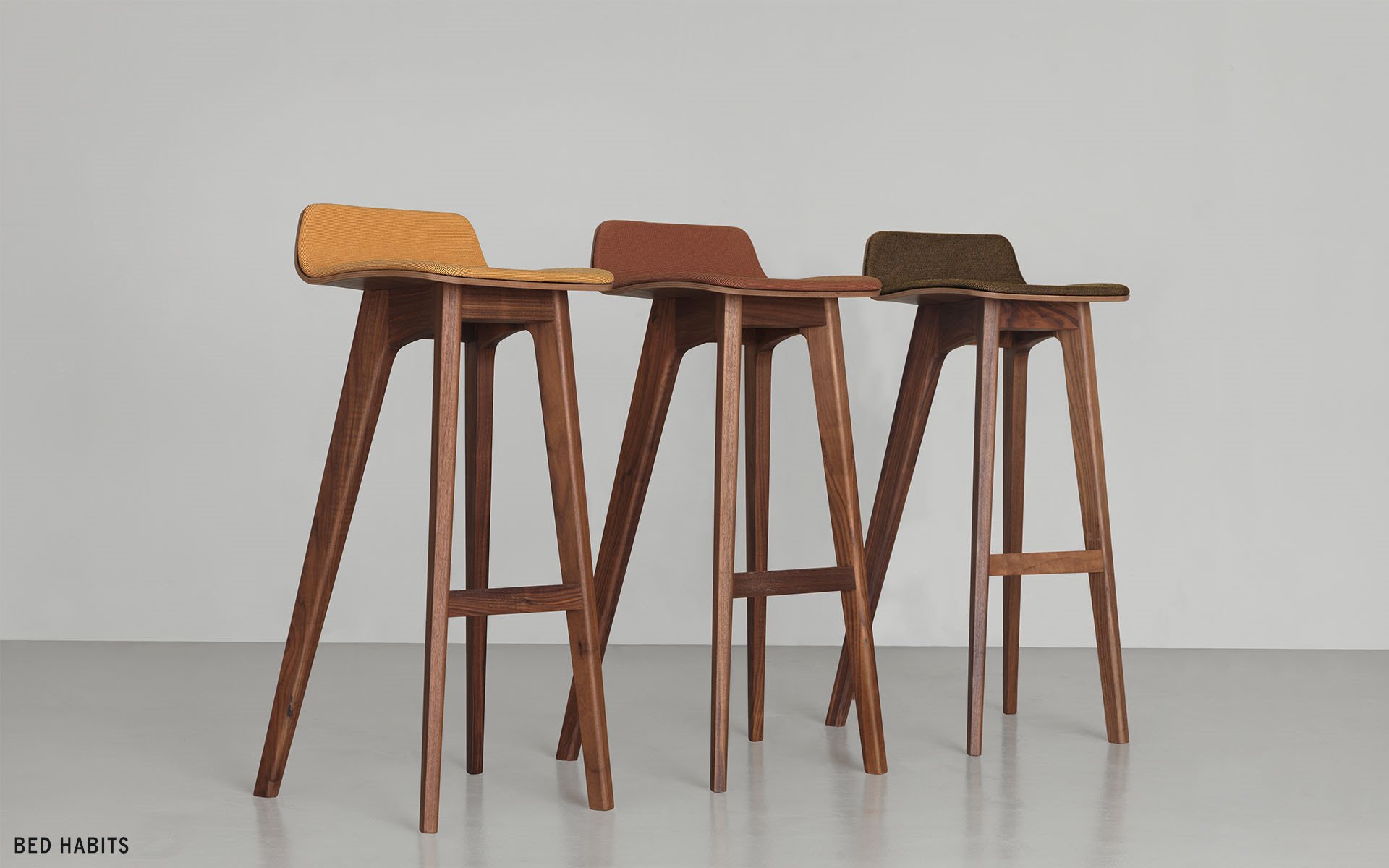 Barkruk Morph Bed Habits 3